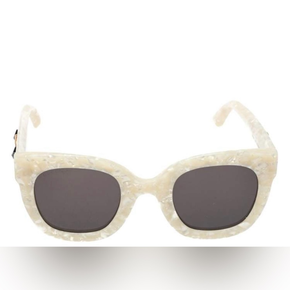 Gucci White and Black Oversized Sunglasses - Picture 2 of 4